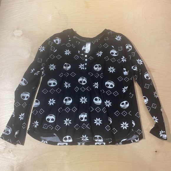 Nightmare Before Christmas Long Sleeve Sleepware Top 2X (GA) - Picture 2 of 14